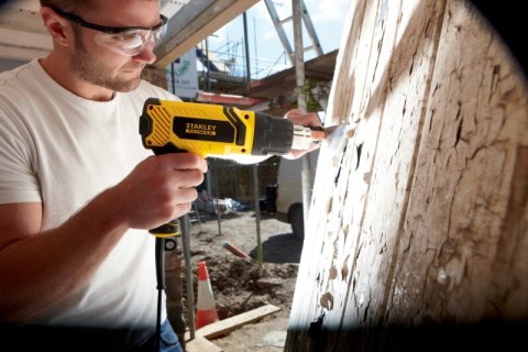 STANLEY OPALARKA 2000W STANLEY OPALARKA 2000W