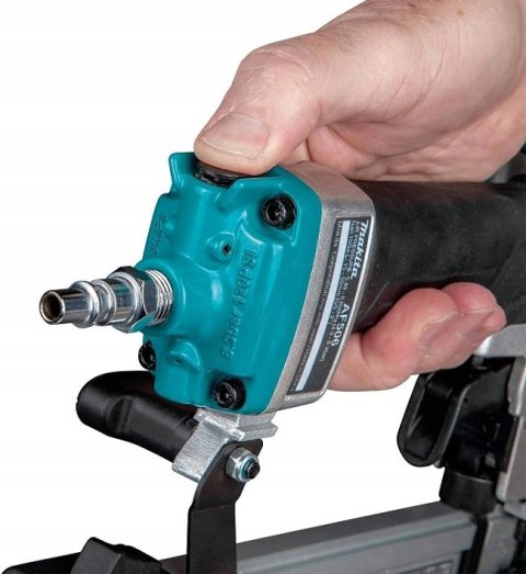 MAKITA GWOŹDZIARKA PNEUMATYCZNA 15-50MM MAKITA GWOŹDZIARKA PNEUMATYCZNA 15-50MM