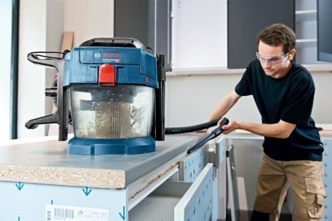BOSCH ODKURZACZ AKUMULATOROWY GAS 18V-10 L BOSCH ODKURZACZ AKUMULATOROWY GAS 18V-10 L