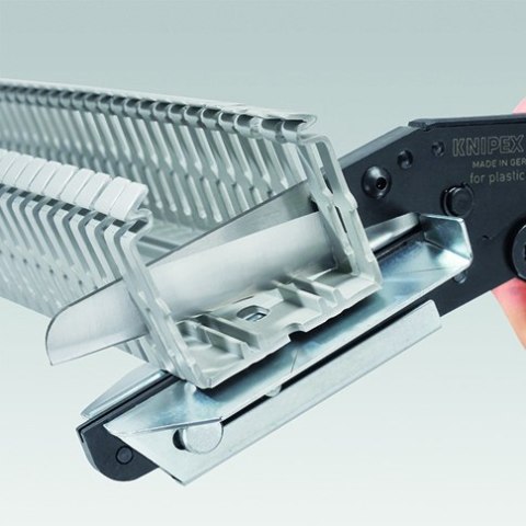 KNIPEX NOŻYCE DO TWORZYWA SZTUCZNEGO 110MM KNIPEX NOŻYCE DO TWORZYWA SZTUCZNEGO 110MM