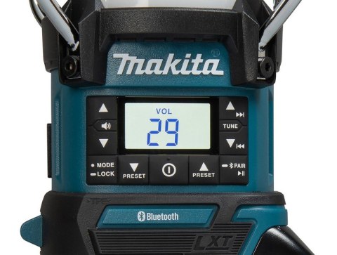 MAKITA ODBIORNIK RADIOWY Z LAMPĄ I LATARKĄ 18V FM BLUETOOTH USB MAKITA ODBIORNIK RADIOWY Z LAMPĄ I LATARKĄ 18V FM BLUETOOTH USB