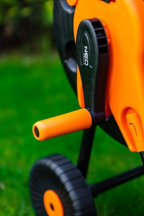 NEO WÓZEK NA WĄŻ OGRODOWY,TWORZYWO, DO 60 M WĘŻA 1/2'' NEO WÓZEK NA WĄŻ OGRODOWY,TWORZYWO, DO 60 M WĘŻA 1/2''