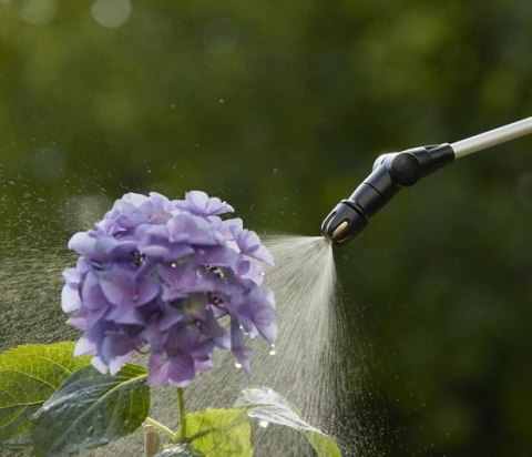 GARDENA OPRYSKIWACZ CIŚNIENIOWY PLUS 5L GARDENA OPRYSKIWACZ CIŚNIENIOWY PLUS 5L