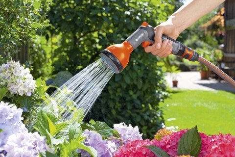 GARDENA CLASSIC WIELOFUNKCYJNY PISTOLET ZRASZAJĄCY GARDENA CLASSIC WIELOFUNKCYJNY PISTOLET ZRASZAJĄCY