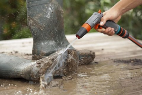 GARDENA COMFORT PISTOLET ZRASZAJĄCY GARDENA COMFORT PISTOLET ZRASZAJĄCY