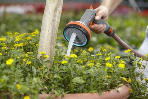 GARDENA COMFORT WIELOFUNKCYJNY PISTOLET ZRASZAJĄCY GARDENA COMFORT WIELOFUNKCYJNY PISTOLET ZRASZAJĄCY