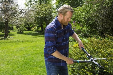 GARDENA NOŻYCE DO ŻYWOPŁOTU 2 W 1 ENERGYCUT GARDENA NOŻYCE DO ŻYWOPŁOTU 2 W 1 ENERGYCUT