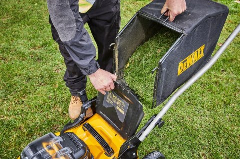 DEWALT KOSIARKA DO TRAWY AKUMULATOROWA 48CM 2*18V 2*5.0*AH DEWALT KOSIARKA DO TRAWY AKUMULATOROWA 48CM 2*18V 2*5.0*AH