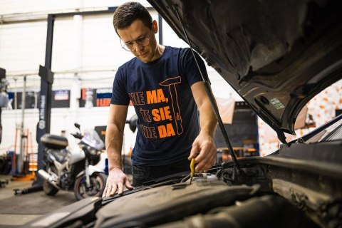 NEO T-SHIRT Z NADRUKIEM MA SIĘ DA ROZMIAR L NEO T-SHIRT Z NADRUKIEM MA SIĘ DA ROZMIAR L