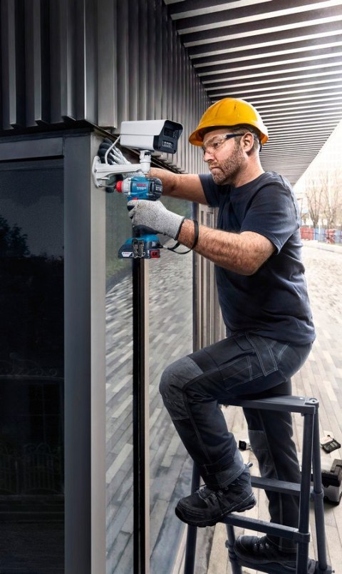 BOSCH ZESTAW COMBO 18V GDX 18V-285 + GSB 185-LI 2*2.0AH BOSCH ZESTAW COMBO 18V GDX 18V-285 + GSB 185-LI 2*2.0AH