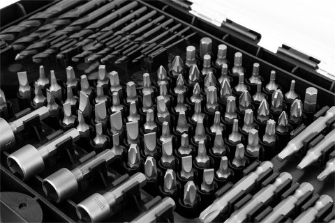 GRAPHITE ZESTAW WIERTEŁ I BITÓW,NASADKI 120 SZT. GRAPHITE ZESTAW WIERTEŁ I BITÓW,NASADKI 120 SZT.
