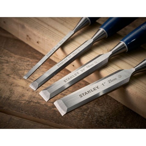STANLEY ZESTAW DŁUT PŁASKICH 4SZT. (6,12,18,25MM) STANLEY ZESTAW DŁUT PŁASKICH 4SZT. (6,12,18,25MM)
