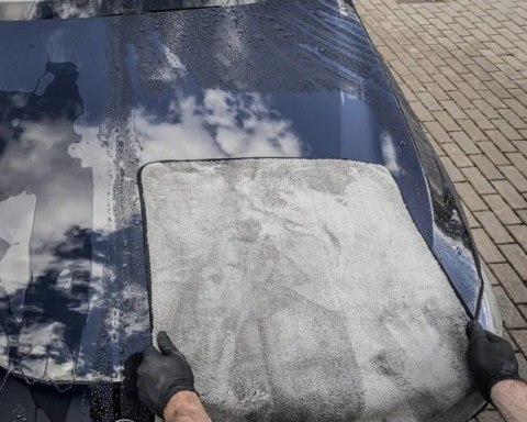 MOJE AUTO MIKROFIBRA DWUWARSTWOWA 41X41