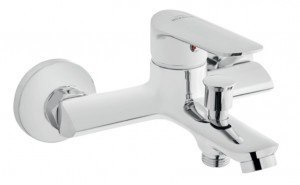 UN BATERIA WANNOWA ESLA CHROM