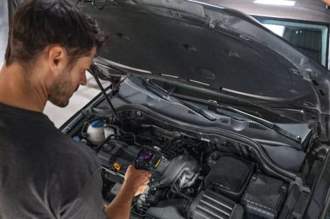 BOSCH KAMERA TERMOWIZYJNA AKUMULATOROWA GTC 12V-450-13 1*2.0AH